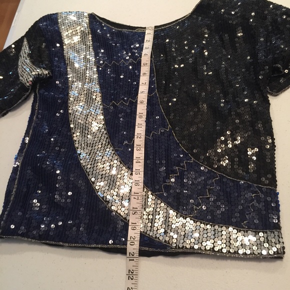 🎉4 for $20 JLB Sequin top - Picture 3 of 5